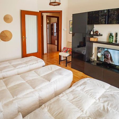Апартаменты Attico Con Vista Турин Экстерьер фото